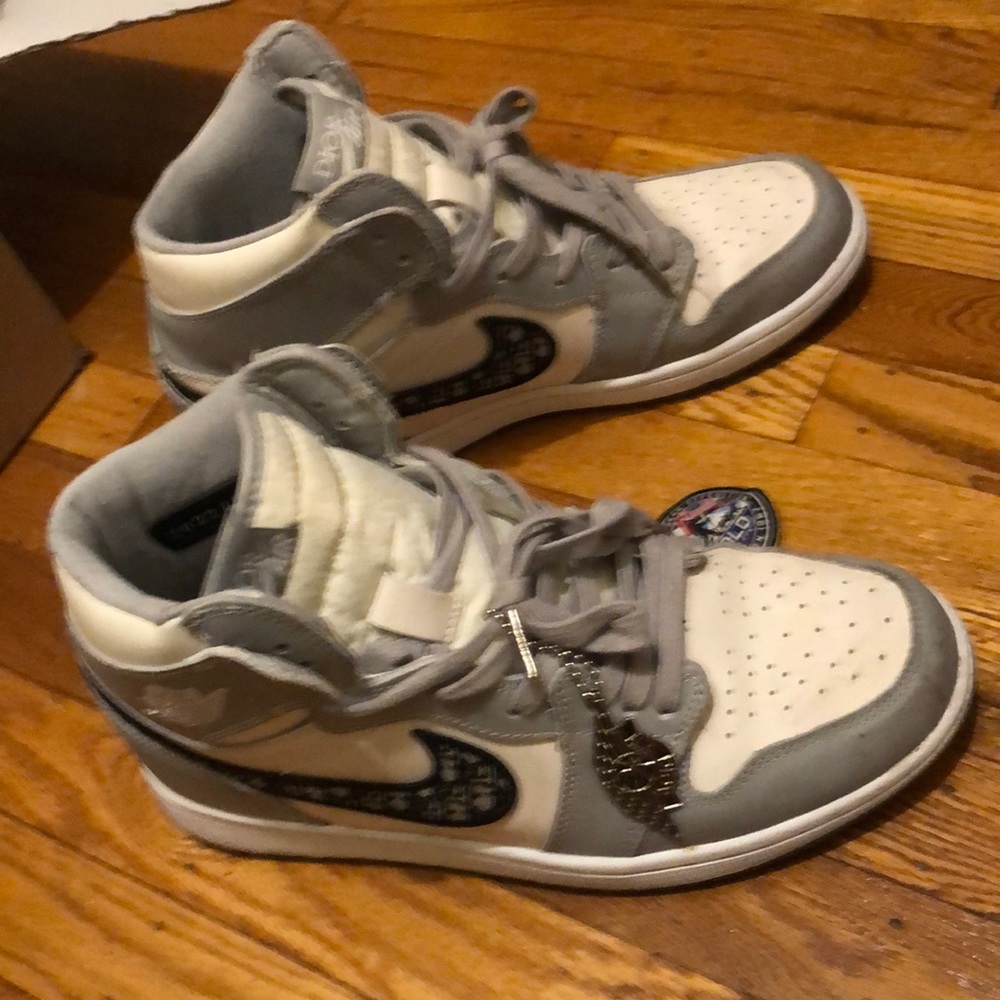 Dior x Air Jordan 1